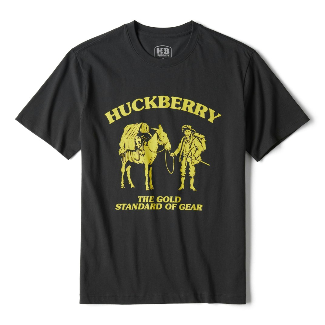 92795_Huckberry_Gold_Standard_of_Gear_T-Shirt_Washed_Black_01
