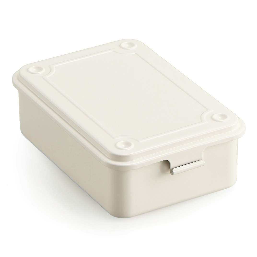 97210_Toyo_Steel_Stackable_Storage_Box_T-150_White_01_Product_on_White