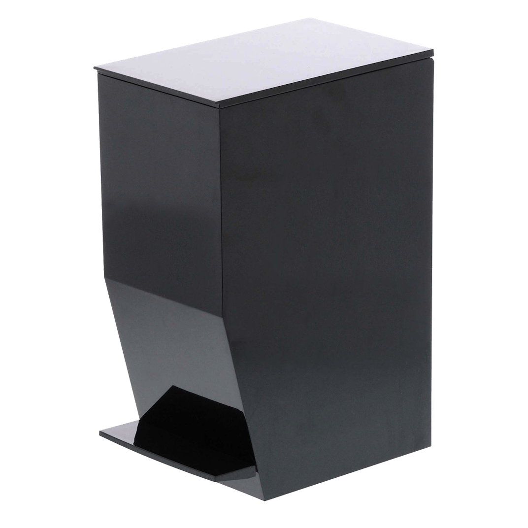 P75817_Yamazaki_Step_Trash_Can_Black_01_WEB