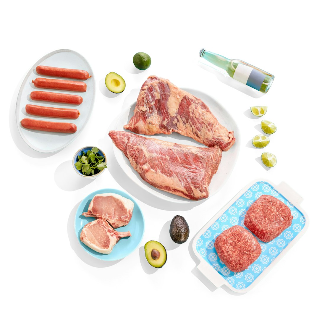 xGQRjTNU22_snake-river-farms_summer_grilling_package_provisions_0_original